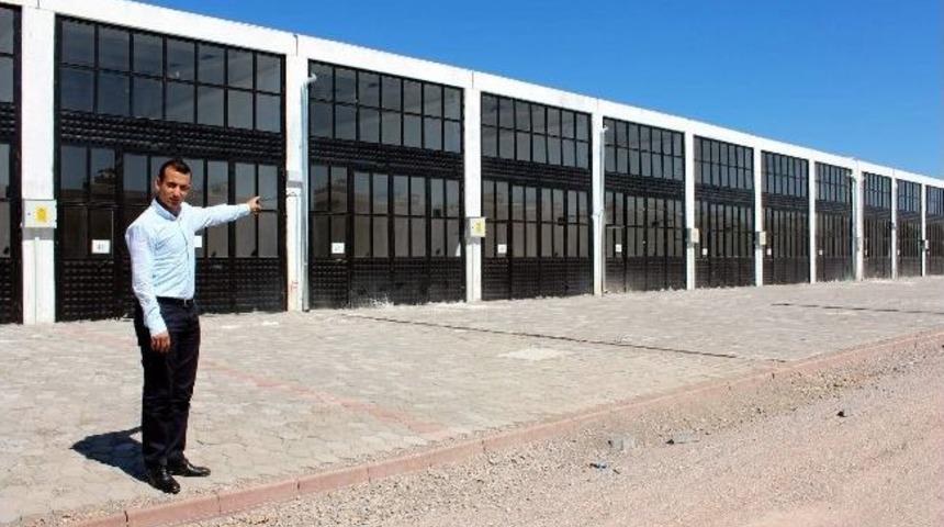 İl &Ouml;zel İdaresi 4 Eyl&uuml;l Sanayi Sitesi&rsquo;ndeki 34 D&uuml;kkanı Satışa &Ccedil;ıkarıyor