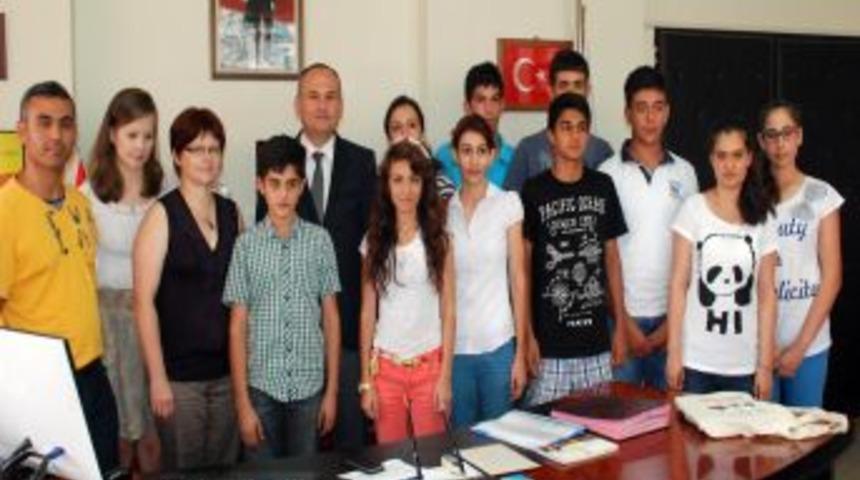 Kadına Y&ouml;nelik Şiddeti 'Defnenin G&ouml;zyaşları' Bitirecek