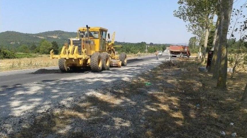 Bozulan Yollar Onarılıyor