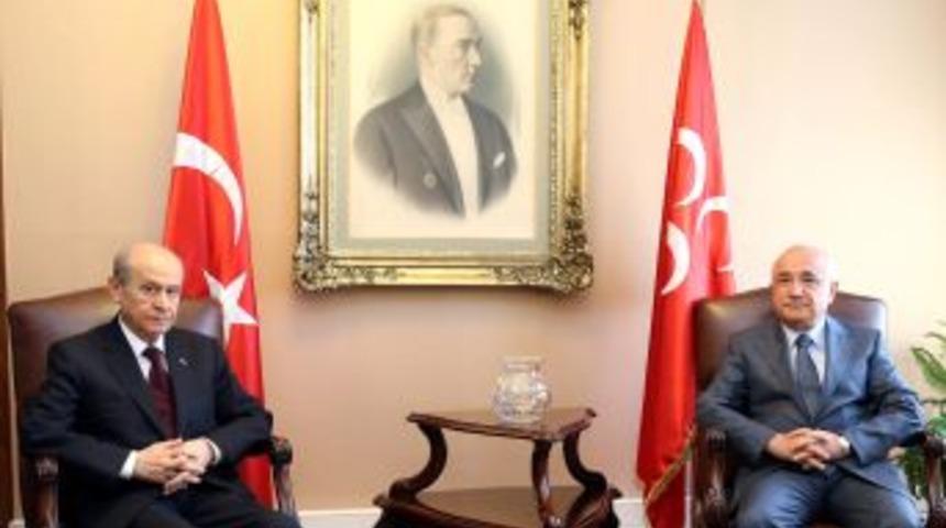 Cemil &Ccedil;i&ccedil;ek, Devlet Bah&ccedil;eli G&ouml;r&uuml;şmesi Başladı