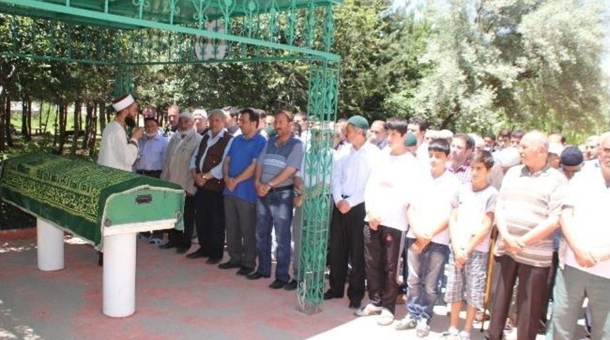 Dağ Ailesinin Acı G&uuml;n&uuml;