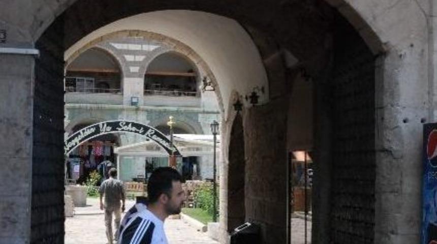 Tepki Çeken "voyvoda Hanı" İsminin Kaldırılması