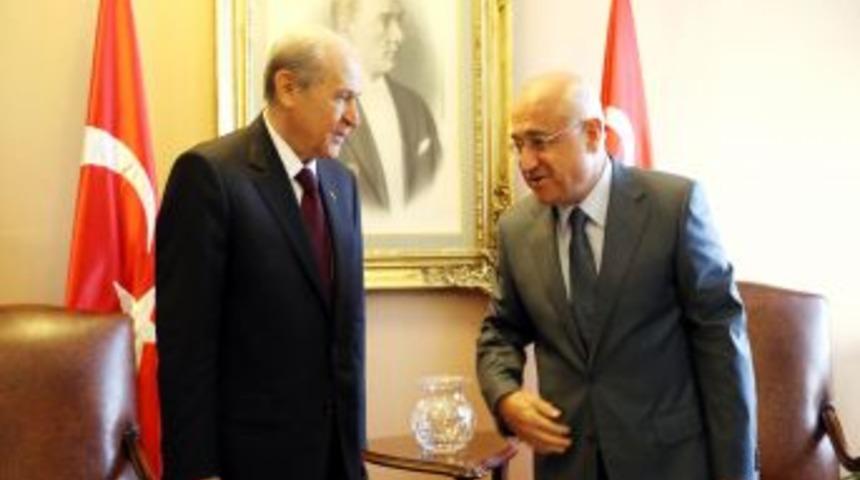 Bah&ccedil;eli, &Ccedil;i&ccedil;ek Ile G&ouml;r&uuml;şmesini Değerlendirdi