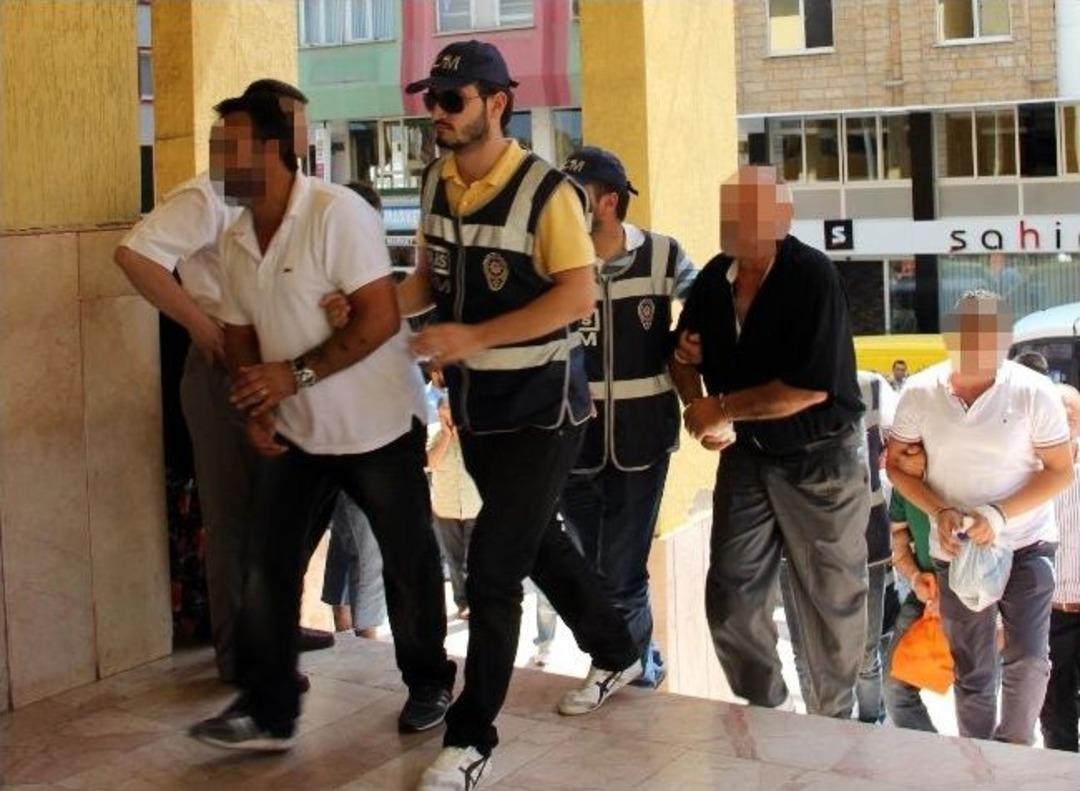 Ka&ccedil;ak Akaryakıt Operasyonu Zanlıları Adliyede