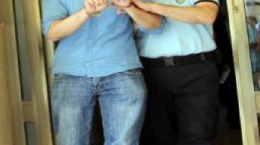 Aranan Şahıs Yakalandı