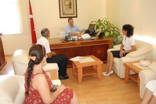 İtalya Yolcusu Dahot tan Kaymakam’a Ziyaret 1