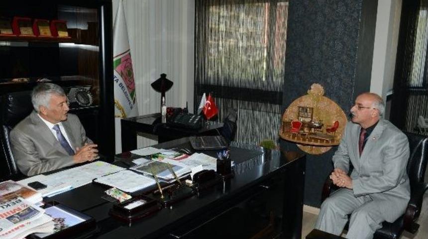 Başkan G&uuml;naydın Sefer Saatlerinde D&uuml;zenleme İstedi