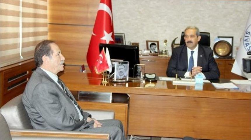 Sivas Belediyesi&rsquo;nden Esnafa Ramazan Kolaylığı