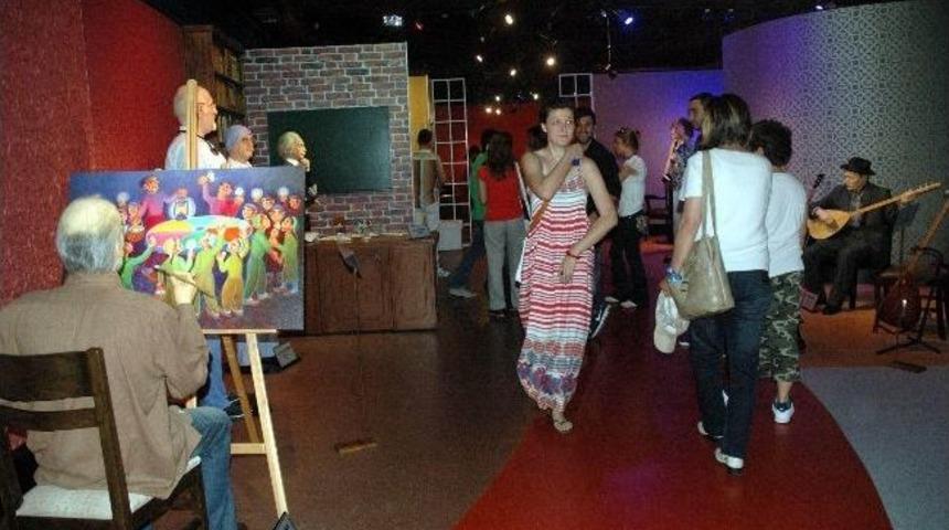 Balmumu Heykellerine 50 G&uuml;nde 47 Bin 771 Ziyaret&ccedil;i