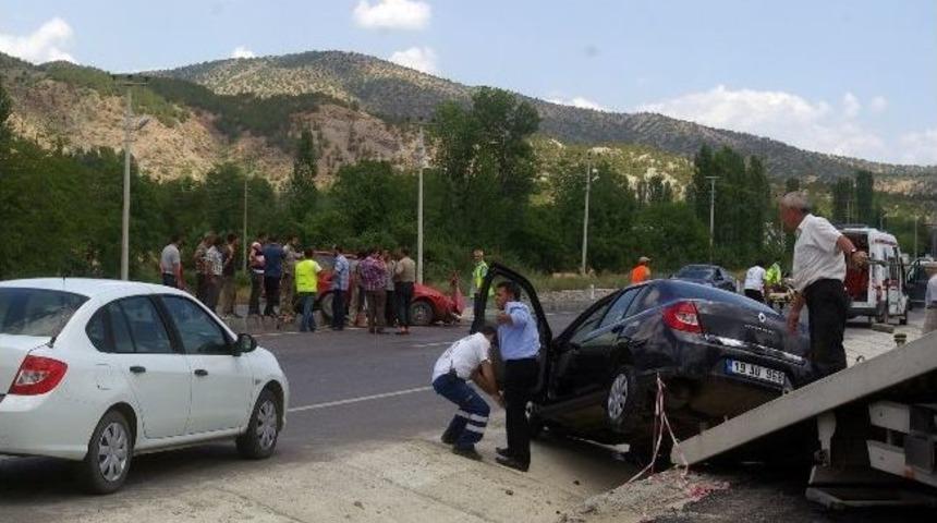 Osmancık&rsquo;ta Trafik Kazası: 2 Yaralı