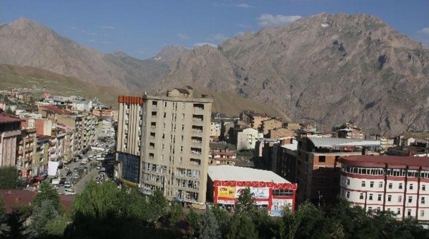 İlk İftarı Hakkari A&ccedil;ıyor