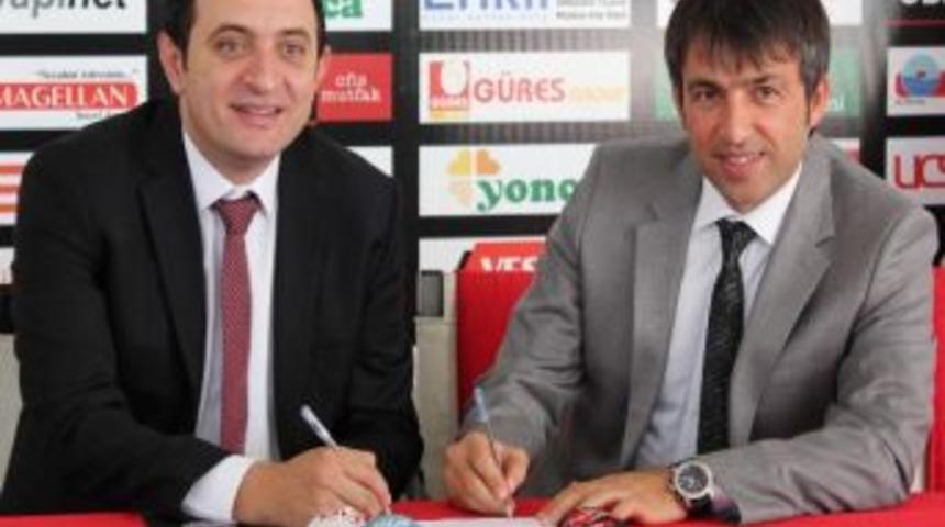 Manisaspor&rsquo;da Teknik Direkt&ouml;r Erginer İstifa Etti