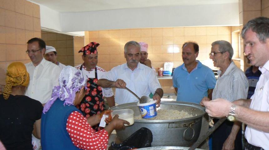 Keşan Aşevi'nde 2 Bin 500 Kişiye Yemek Dağıtılıyor