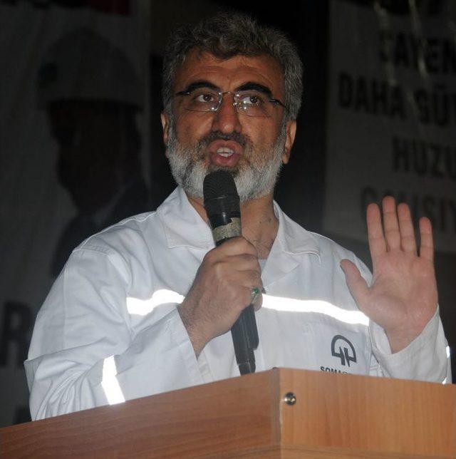 Enerji Bakanı Yıldız, Ramazan Ayının Ilk Iftarını Maden Iş&ccedil;ileriyle Yaptı 2