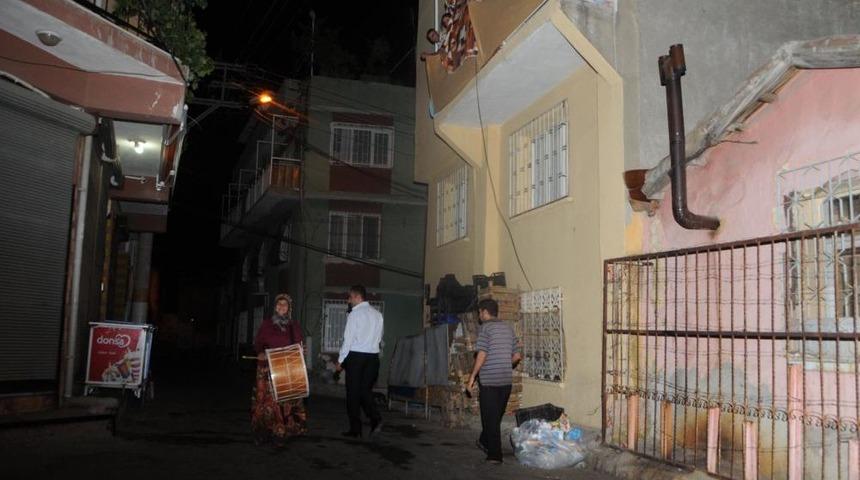 Davulcu Ayşe Teyze