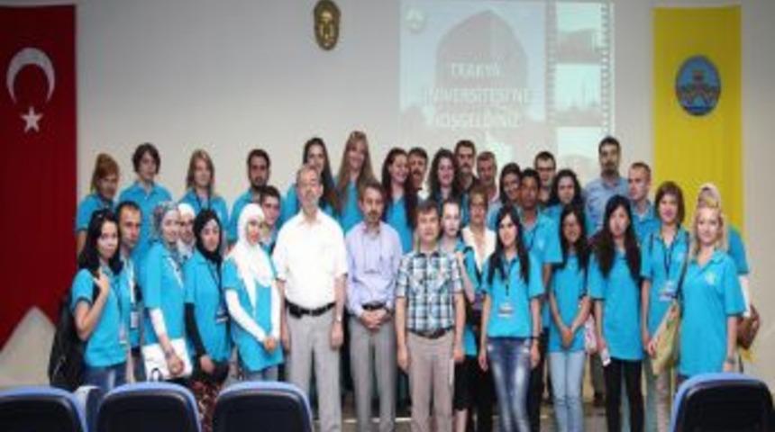 "Uluslararası T&uuml;rk&ccedil;e Yaz Okulu" Başladı