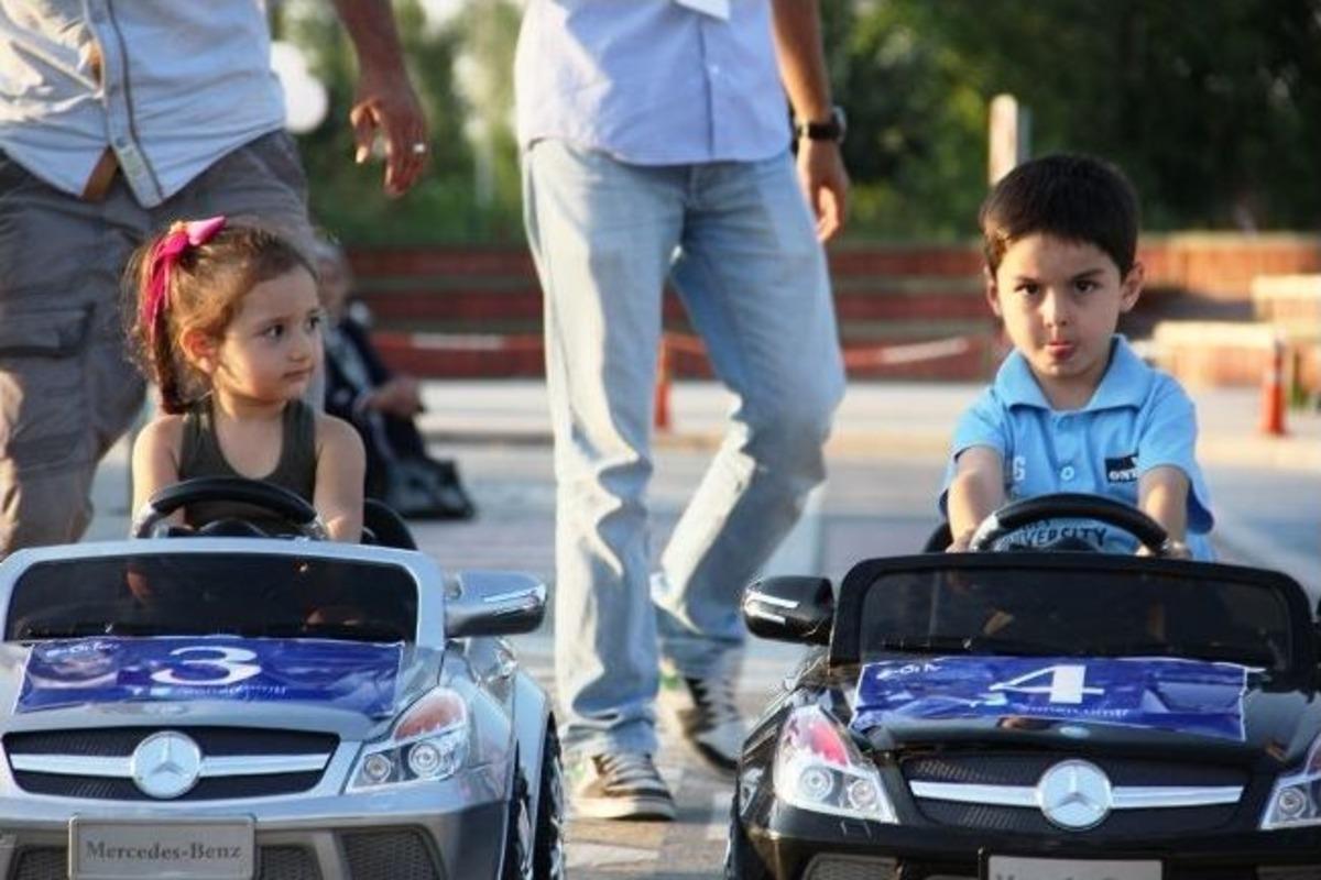 Off-roadcılara Taş &Ccedil;ıkarttılar