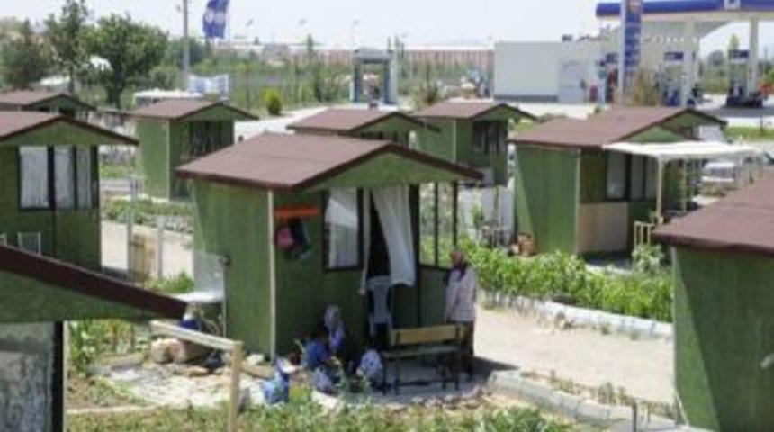Karamanlılar, Huzur Bah&ccedil;eleri'ni Sevdi