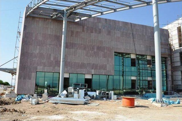 Deniz Manzaralı Devlet Hastanesi 1