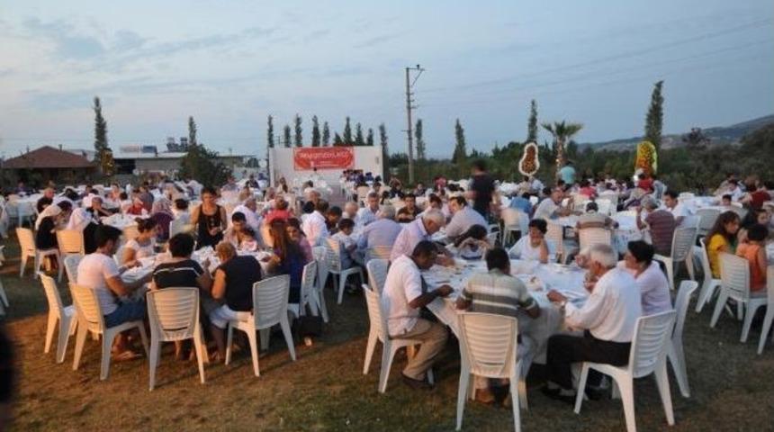 G&uuml;zelbah&ccedil;e'de Ramazan Boyunca 20 Bin Kişiye İftar