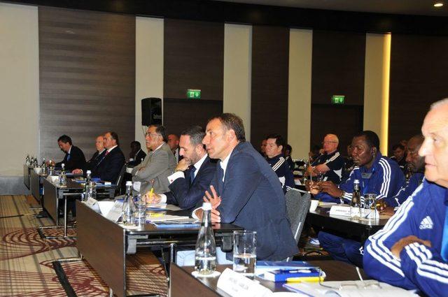 FIFA Antrenör Eğitmenleri Semineri İstanbul'da Başladı