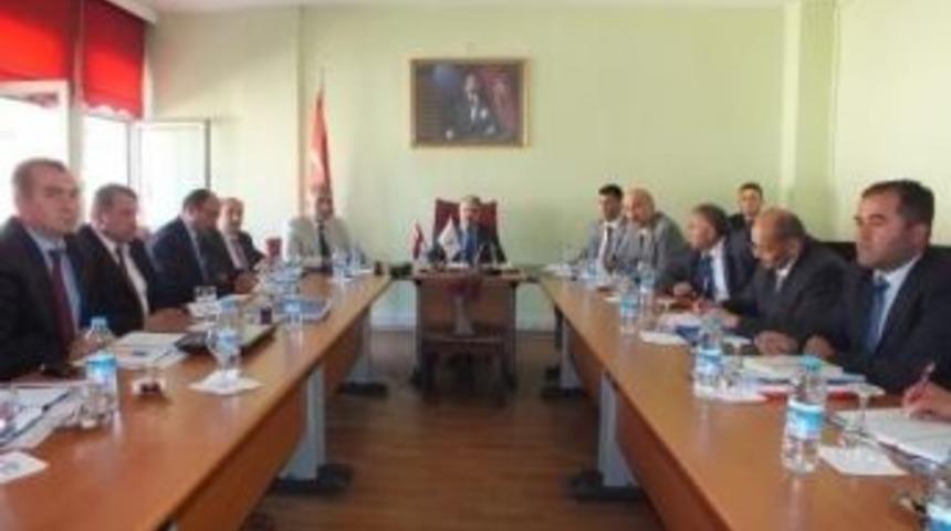 Vali &Ccedil;ınar'dan Milli Eğitim M&uuml;d&uuml;rl&uuml;ğ&uuml;ne Ziyaret