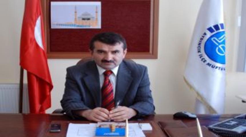 M&uuml;ft&uuml; Karadavut: İftar Sofralarımızda Fakirlere Yer Verelim