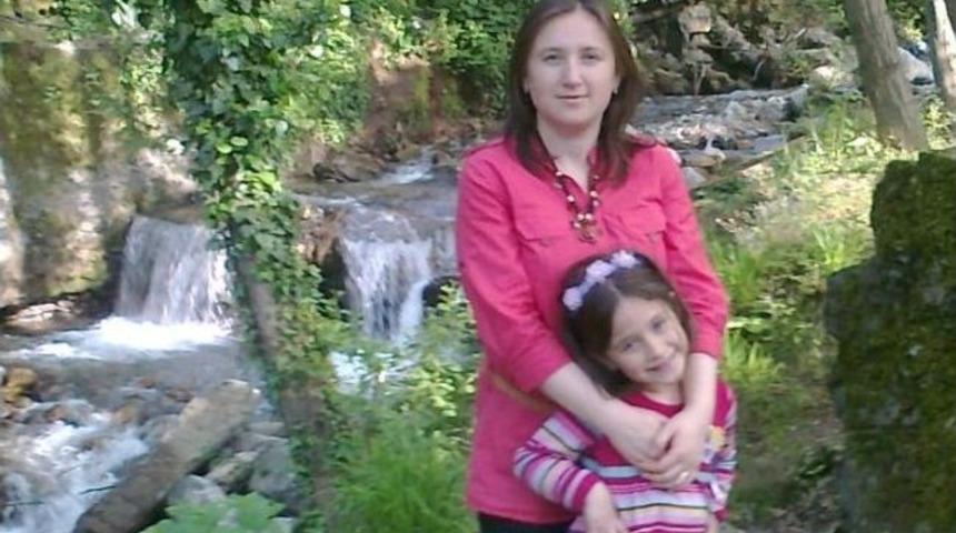 Nurg&uuml;l &Ouml;ğretmen doğumda hayatını kaybetti