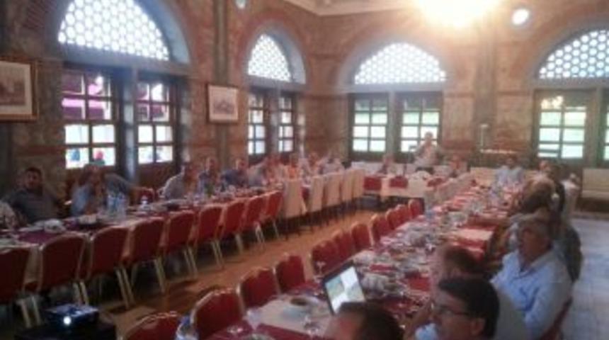 Meclis &Uuml;yelerine Ulaşım Ana Planı Tanıtıldı