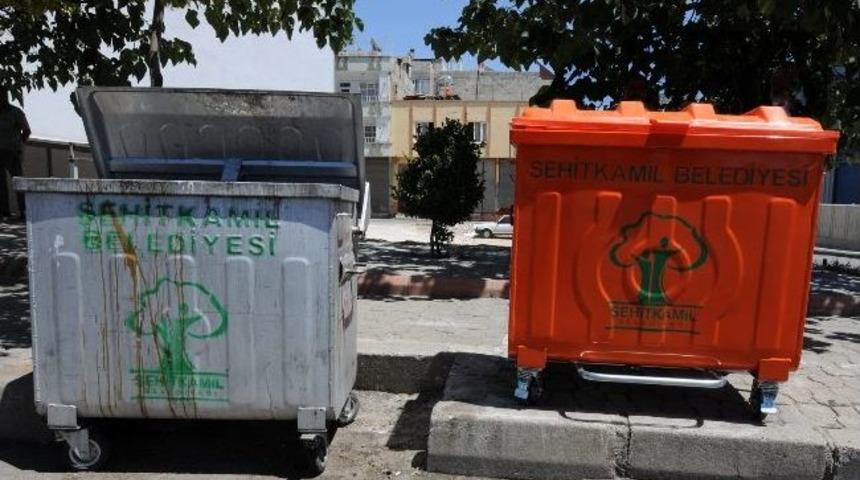 Şehitkamil&rsquo;de Konteynır Yenileme &Ccedil;alışmaları Devam Ediyor