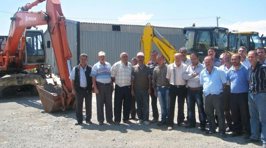 Vezirk&ouml;pr&uuml; Ovası Sulama Inşaatı Iş&ccedil;ileri Iş Bırakma Eylemi Yaptı