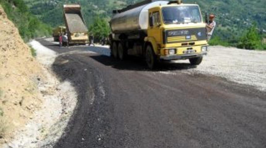 İnebolu'da 37 Kilometre K&ouml;y Yolu Asfaltlanacak