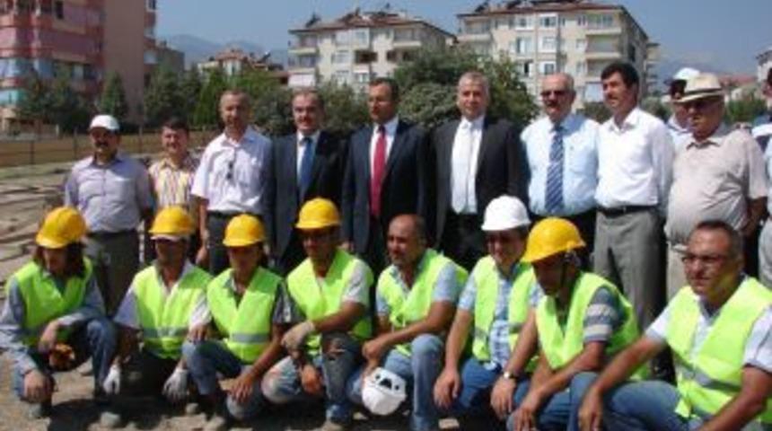 Denizli'de Bir D&ouml;nemde Beş Yıla Bedel Okul Yapılıyor