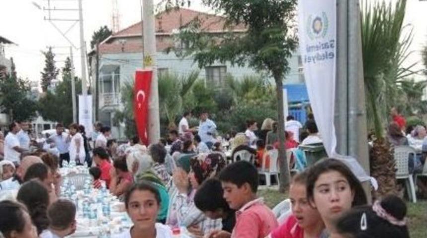 Gaziemir'de "halil İbrahim" Sofrası...