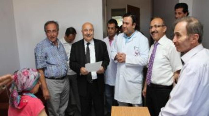 Adıyaman'da İlk Defa Sinir Monit&ouml;rizasyonu Eşliğinde Guatr Ameliyatı Yapıldı