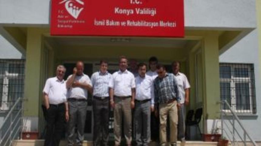 Han&ccedil;erli&rsquo;den, İsmil Bakım Ve Rehabilitasyon Merkezine Ziyaret