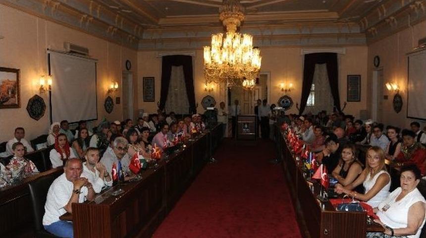 Başkan Altepe Yabancı Dans&ccedil;ıları Ağırladı