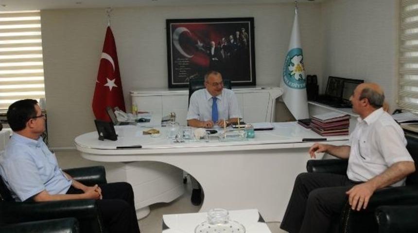 Manisa Belediye Başkanı Erg&uuml;n'e Ziyaretler...