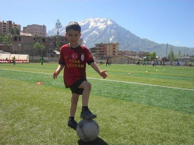 Başkan Bedirhanoğlu’ndan Sporculara Ziyaret