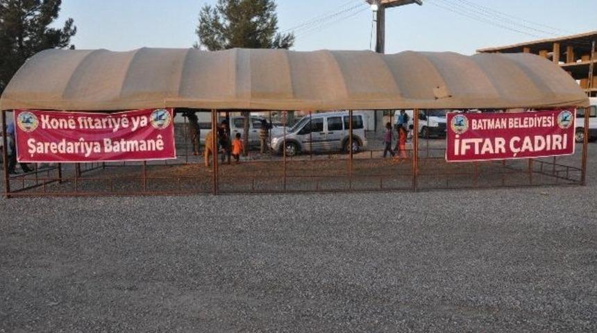 Batman Belediyesi İftar &Ccedil;adırına B&uuml;y&uuml;k İlgi