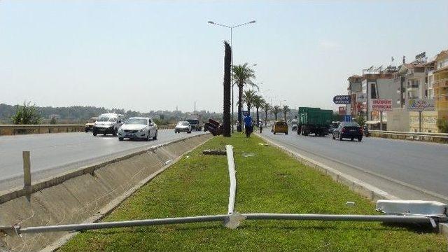 Direği Devirip, Kanala D&uuml;şt&uuml; 1