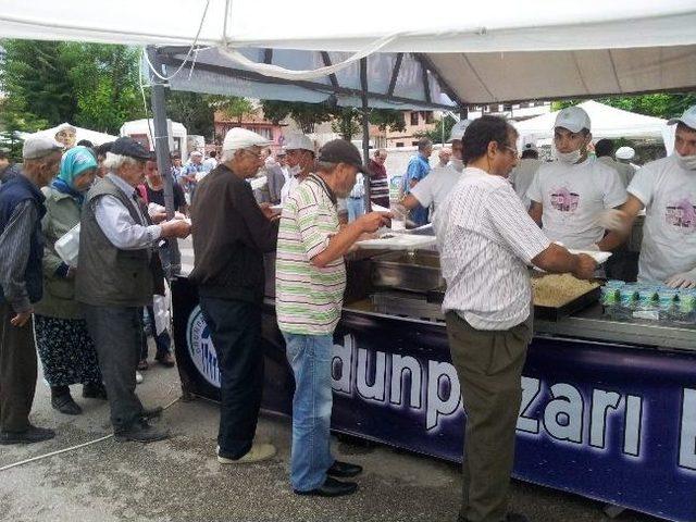 Odunpazarı Belediyesi'nden Hergün 5 Bin Kişiye Sıcak Yemek