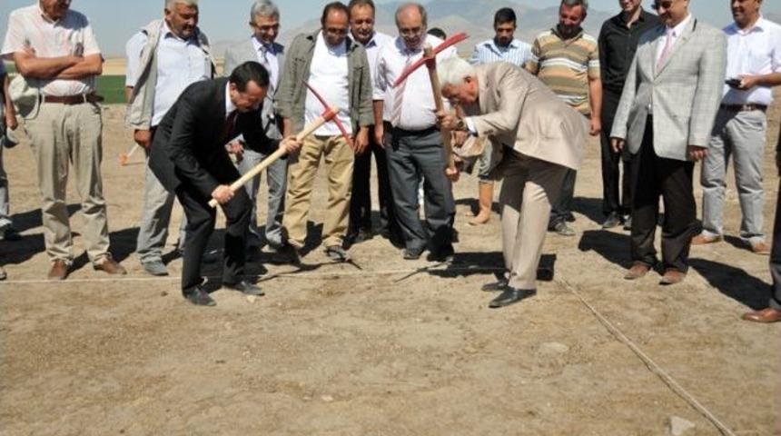 Derbe H&ouml;y&uuml;ğ&uuml;nde Kazı &Ccedil;alışmaları Başladı