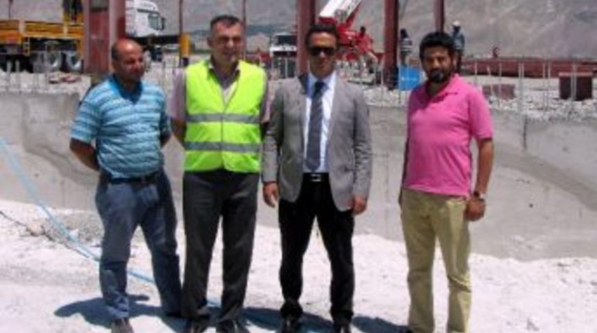Etso Başkanı Polat&rsquo;tan Kızılay Maden Suyu İnşaatında İnceleme