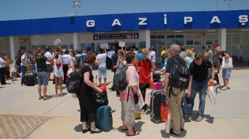 Gazipaşa Havalimanı&rsquo;nı 4 Ayda 135 Bin Kişi Kullandı