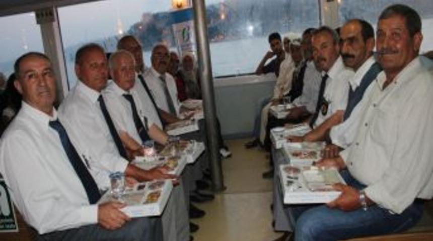 Gaziler, İstanbul Boğazı&rsquo;nda Oru&ccedil; A&ccedil;tı