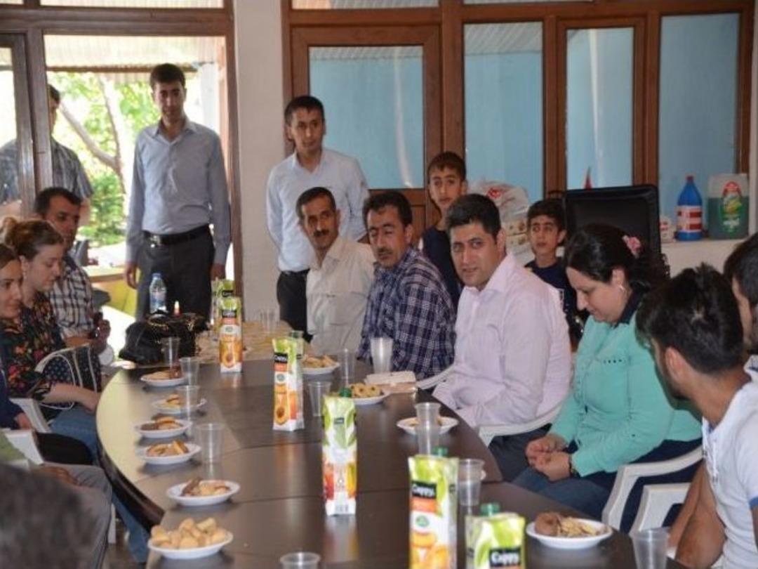 Kaymakam Eşinden &Ouml;rnek Davranış