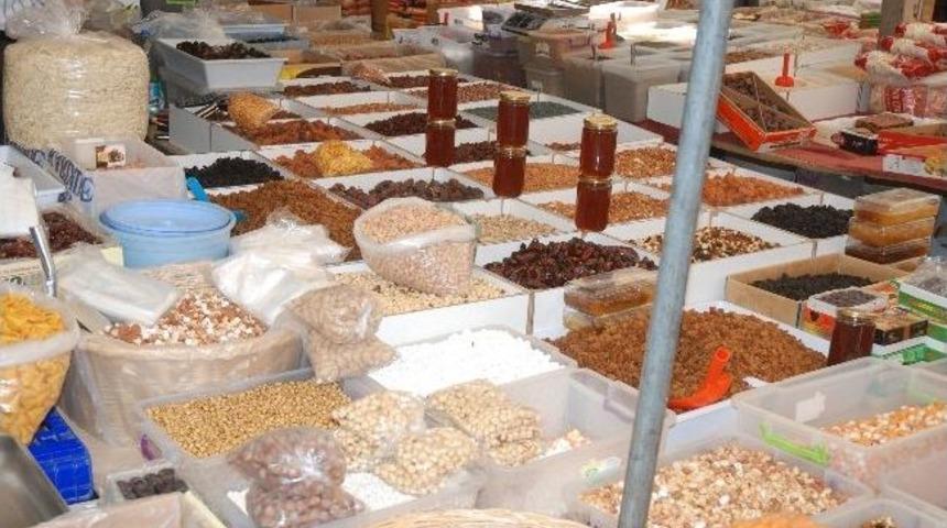 &Ccedil;arşamba Pazarı'nda Ramazan Bereketi