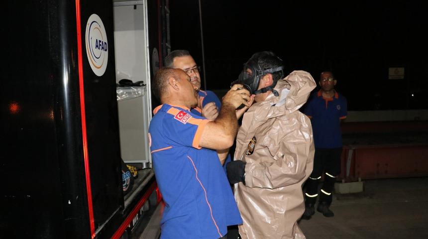 Fabrikadan yayılan koku iş&ccedil;ileri etkiledi: 8 kişi hastaneye kaldırıldı