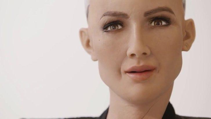 Robot Sophia, kur yapan Will Smith'i reddetti  G5